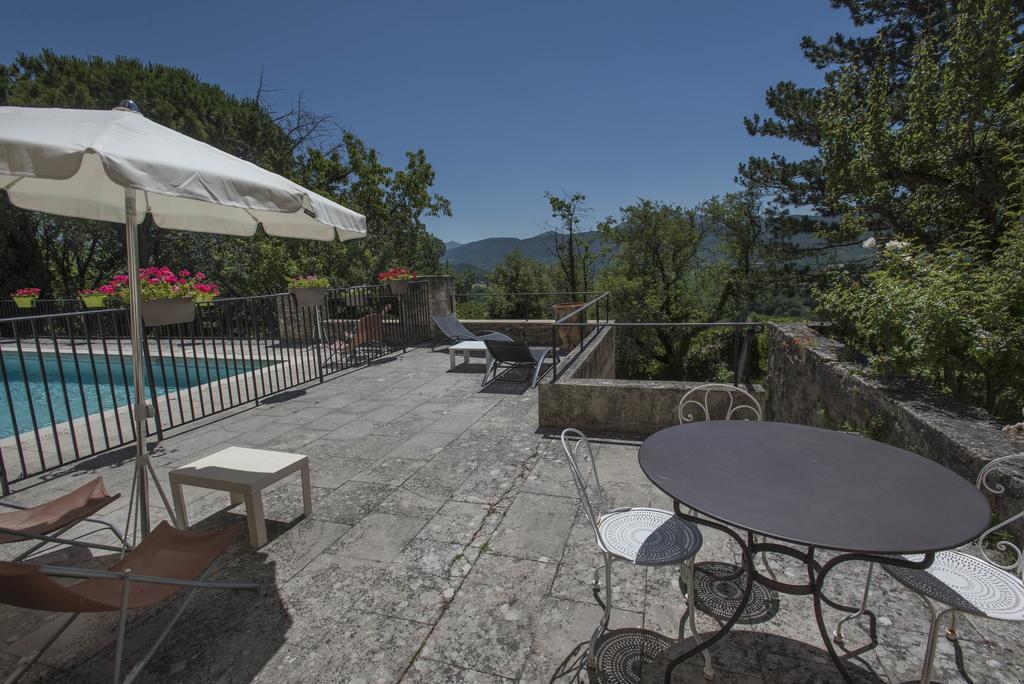 Logis Hotel Les Hospitaliers 르포엣라발 외부 사진